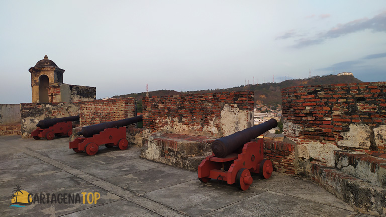 Defensas en el Castillo de San Felipe de Barajas